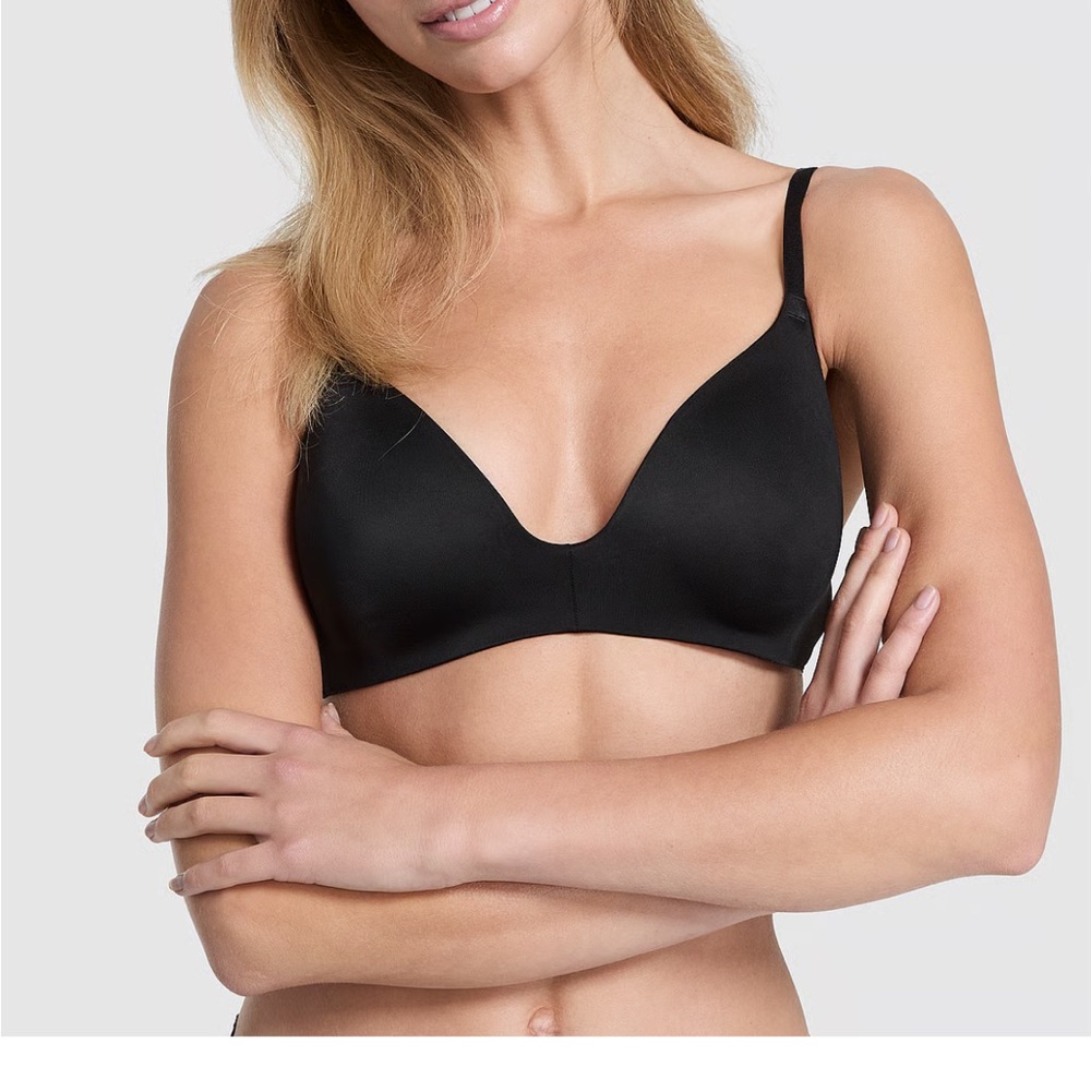 Women's Black Wireless Bra